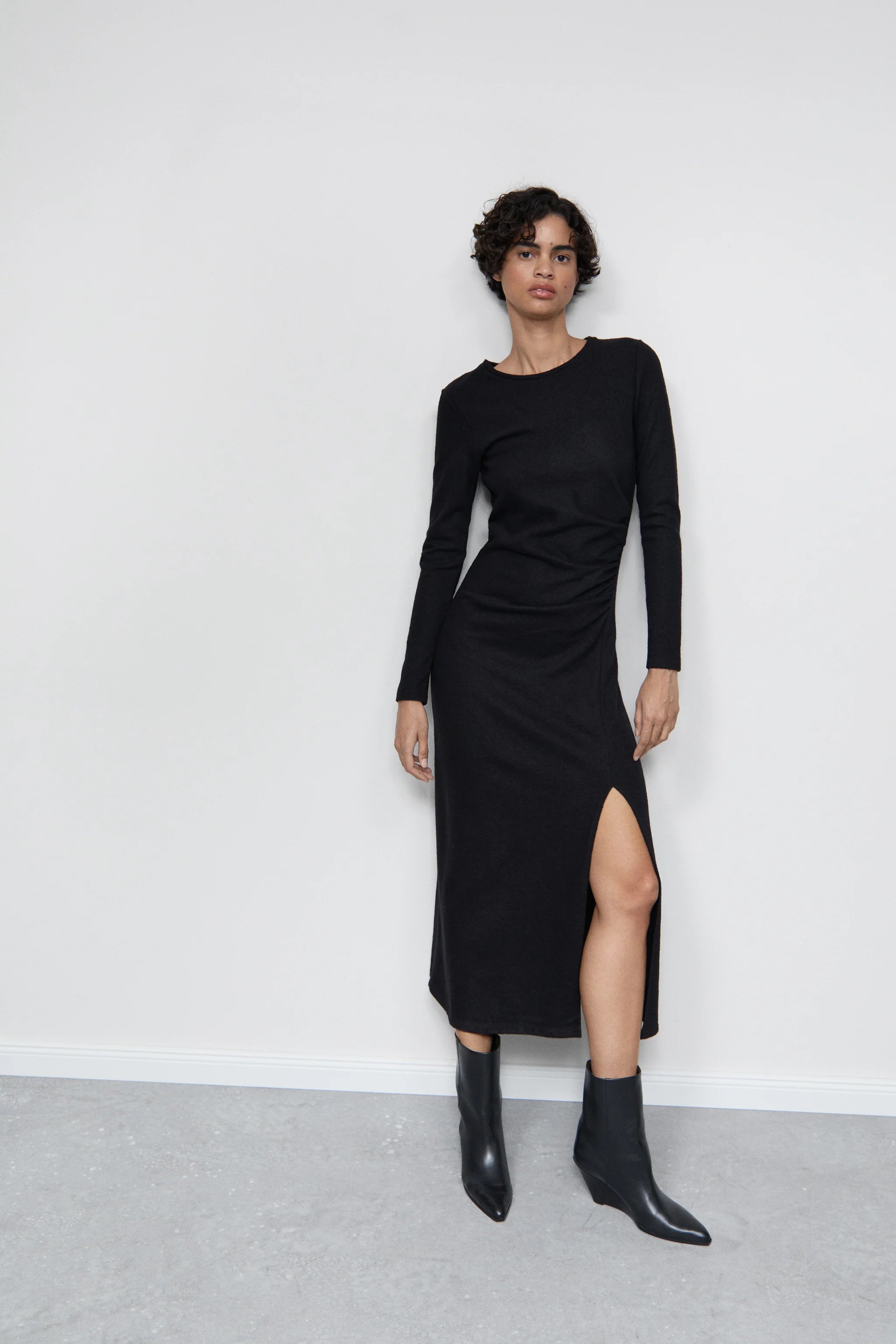 CLOSED WOMENS WOOL JERSEY DRESS - BLACK Tunics Trendy modern