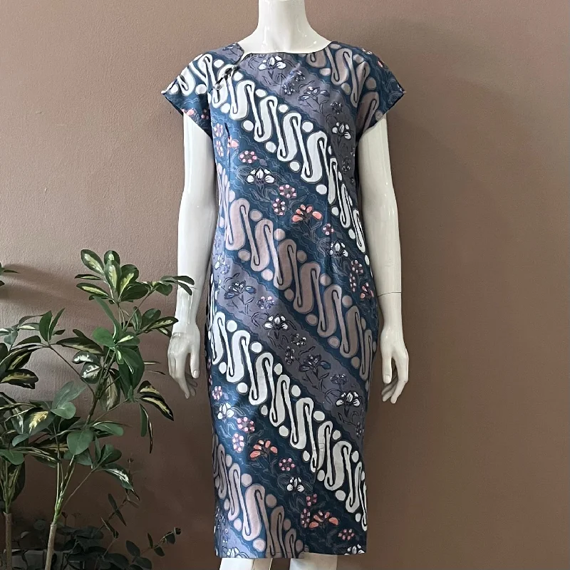 City Grace Slim Fit Dress - S