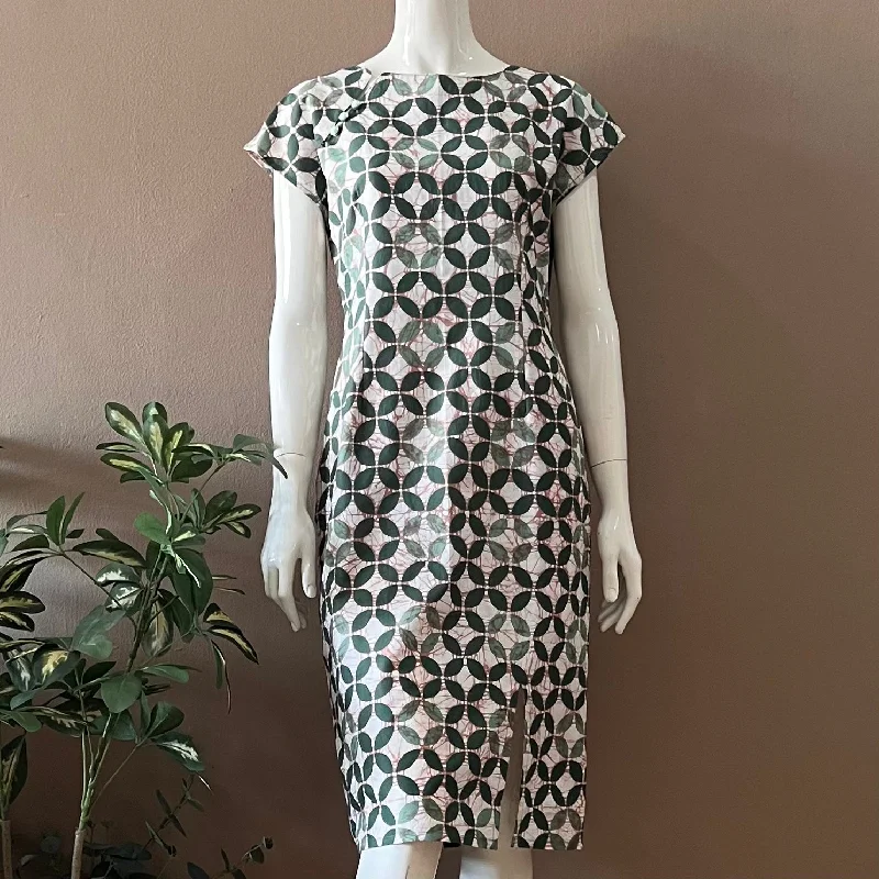 City Grace Slim Fit Dress - XS
