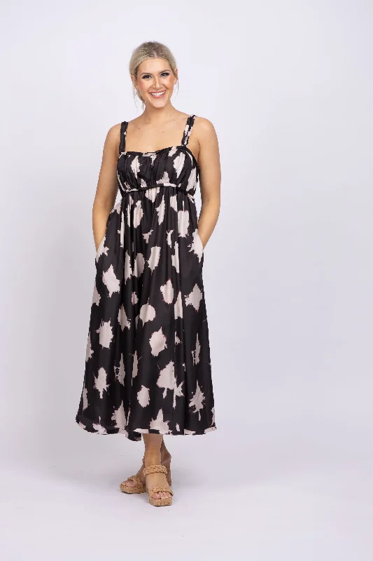 Ulla Johnson Penelope Dress in Noir Blur