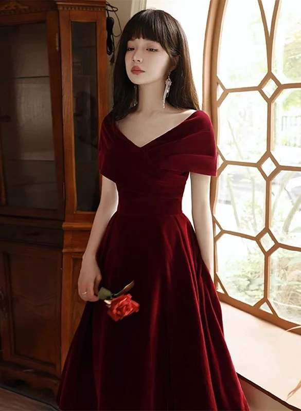 Wine Red Velvet Chic Tea Length, Wine Red Off Shoulder Wedding Party Dress Tunics Plaid country Wine Red Velvet Chic Tea Length, Wine Red Off Shoulder Wedding Party Dress Tunics Plaid country